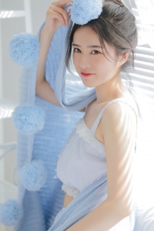 丧尸女